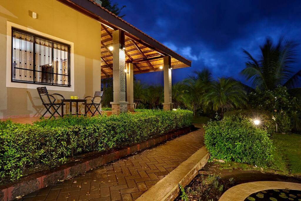 Monica Farms - Monica Retreat Vila Waki Exterior foto